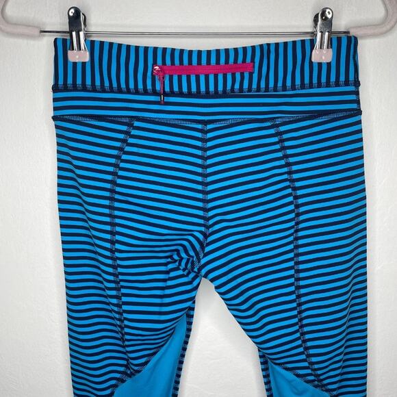 Lululemon Seawheeze Run Inspire Crop II W6F67S Striped Capri Leggings Size 6 - Picture 6 of 13
